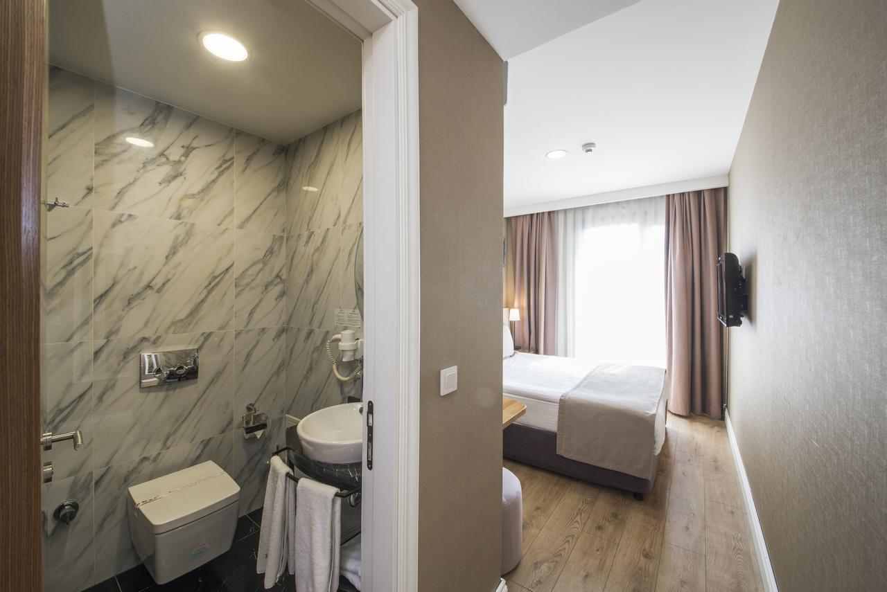 Готель Aston Taksim 4*