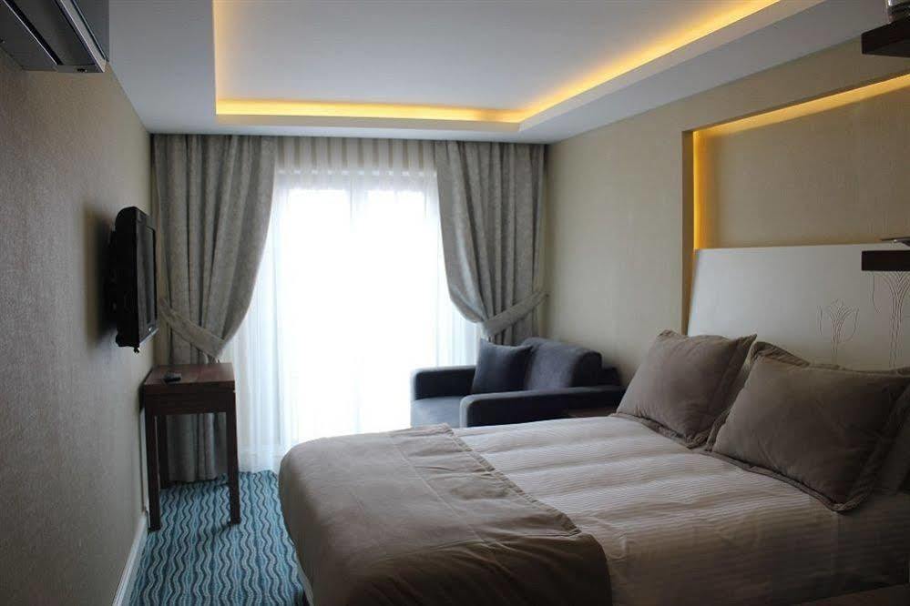 Готель Aston Taksim 4*